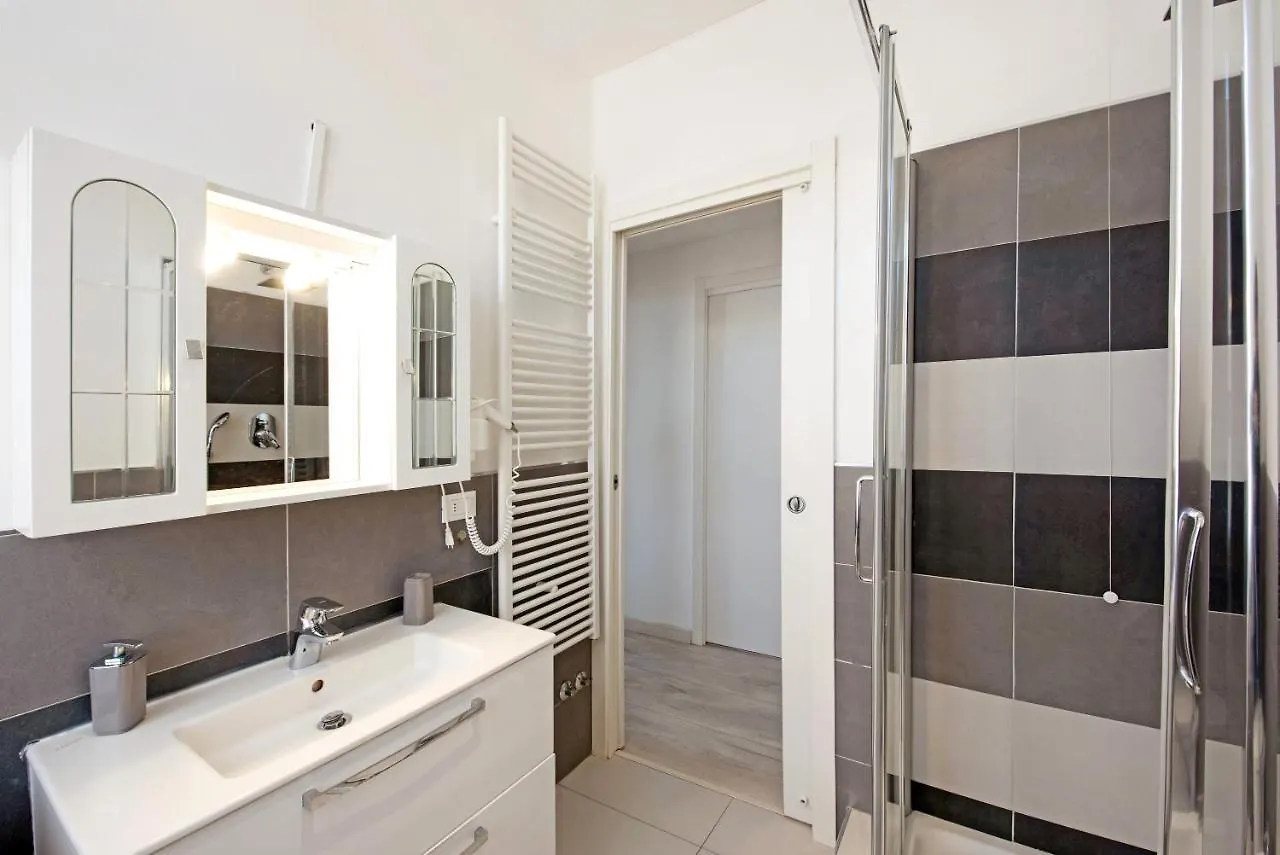 Bilocale Mezzano In Centro Apartment Varazze